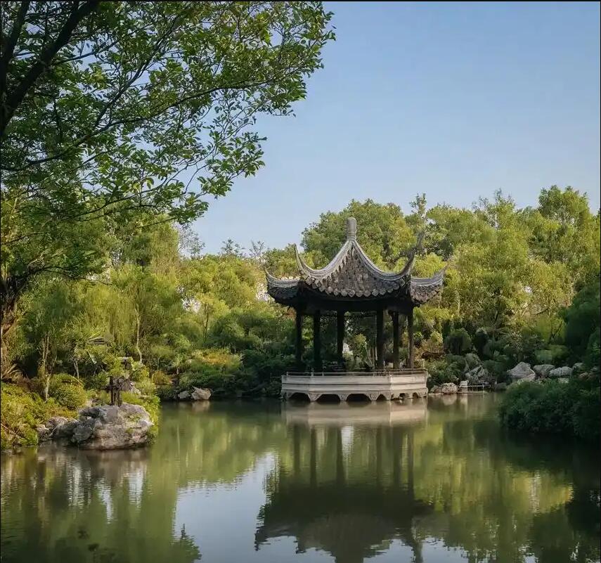 雨花台区翠萱批发有限公司